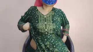 Indian MILF Masturbates to Intense Solo Orgasm