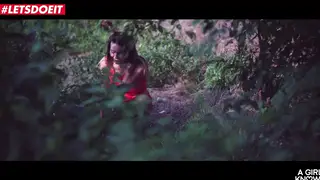 European Lesbians Enjoy Pussy Licking Outdoors