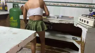 Stepbrother Pounds Curvy Stepsister to a Creampie
