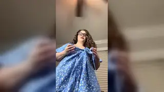 BBW Ex-Girlfriend Dominates with Giantess Fantasy