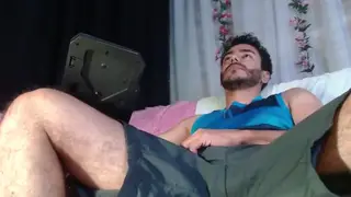 Latino Teen Strokes Himself Live on Camera
