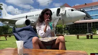 Beach Stranger Takes Her to Hotel for Rough Oral and Facial