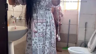 Indian Stepmom Seduces Stepson After a Shower Encounter