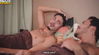 Muscular Latino Gives Mature Stud a Raw Ride