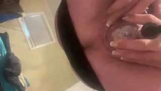 Amateur Tries a Pussy Pump for the First Time