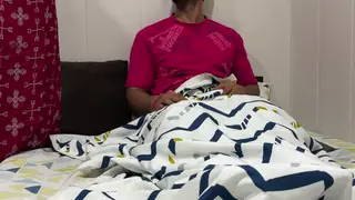 Busty Indian Stepmom Gives Titjob and Footjob