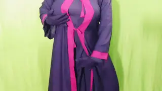 Indian MILF in Hijab Sucks Husband's Cock Indoors