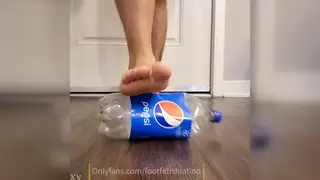 Amateur Pair Explores Anal Pleasure in Reality Style