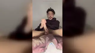 Muscular Teen Unloads First Post-Ramadan Cumshot