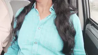 Indian Couple Finds Privacy for Passion Inside a Car