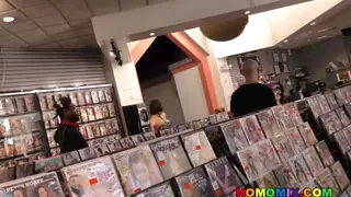 Muscular Ebony Stud Claims White Guy at Gloryhole