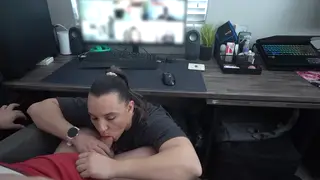 Secretary Swallows Load During Husband's Work Call