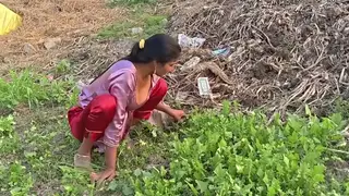 Indian Woman Gives Oral Pleasure Outdoors in POV