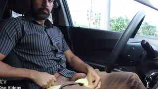 Amateur Guy Masturbates Outdoors While Watched