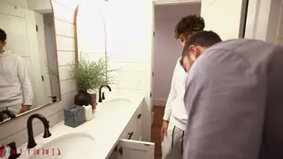 Muscular Handyman Takes Raw Ride from Interracial Twink