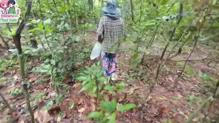 Thai Amateur Flashes Pussy Outdoors in POV
