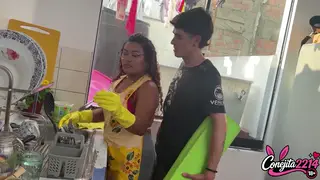 Voluptuous Indian Maid Deepthroats Her Boss Before a Hard Desk Fuck