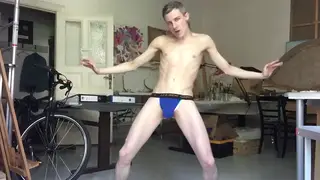 Muscular European Stud Services Stranger Through Gloryhole