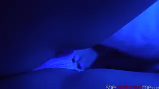 Blonde Lesbians Share a Hotel Room for a Threesome