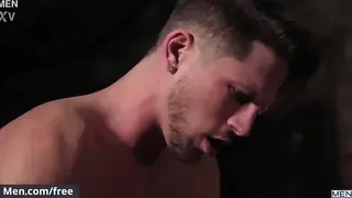 Muscular Bear Delivers Intense Blowjob