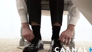 DILF Guides Virgin Twink Through First Handjob Climax
