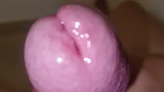 European Amateur Unloads Massive Cumshot Across Mirror Surface
