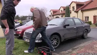 Muscular Handyman Gets Blown in the Garage