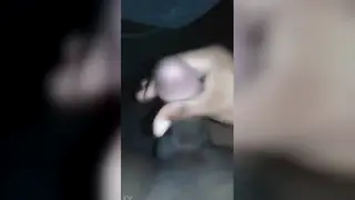Amateur Gay Encounter Filmed in Close Quarters