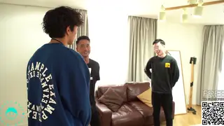 Japanese Twinks Kiss Deep Before Raw Threesome