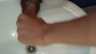 Teen Gives Sloppy Blowjob and Takes Messy Cumshot