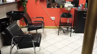 Latina Hairdresser Delivers a Slow Blowjob