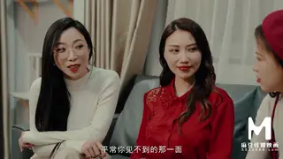 Asian MILF and Teen Share Holiday Threesome