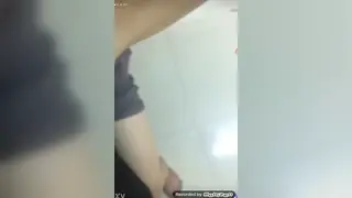 Two Asian Amateurs Explore Each Other in Close Quarters