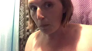Muscular MILF Flexes Defined Physique in POV