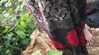 Indian MILF Takes Anal Doggystyle Outdoors in the Jungle
