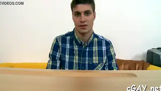 Rimming Leads to Bareback Blowjob and Cumshot