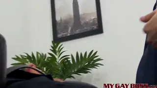 Uniformed Boss Takes a Facial From His Employee