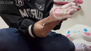 Japanese Wife Masturbates Alone in the Kitchen