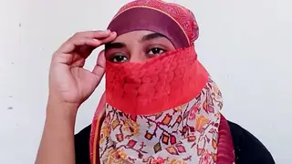 Indian Schoolteacher in Uniform Takes a Creampie on Her Desk