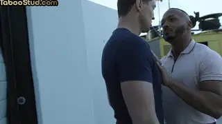 Muscular Black Hunk Takes Raw Interracial Pounding
