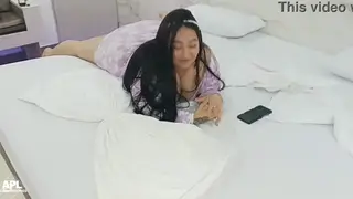 Curvy Wife Role-Plays and Takes Deep Creampie