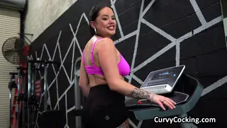 Curvy Tattooed Coach Seduces Client in Gym