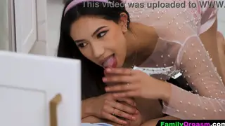 Stuck Stepdad Gets Blown and Ridden in Kitchen