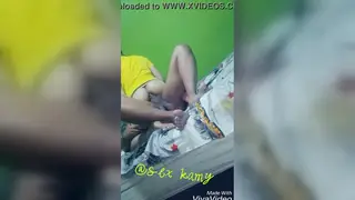 Two Guys Fuck Bareback in Gritty Homemade Clip