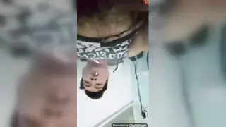 Amateur Guy Shows Off His Cock in a Solo Session