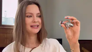 Curvy Indian Stepsister Enjoys Anal and Missionary Creampie