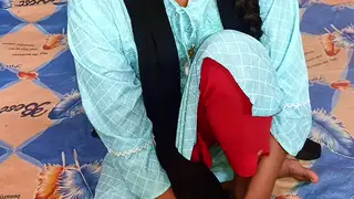 Asian Babe Rides Lover in Homemade Clip