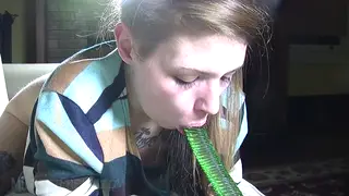 Deaf Tattooed Teen Masturbates to Shaking Climax