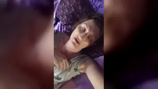 European MILF Enjoys a Quick Solo Climax Before Dawn