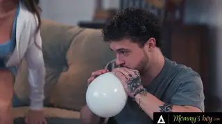 Stacked MILF Takes Double Penetration from Stepson